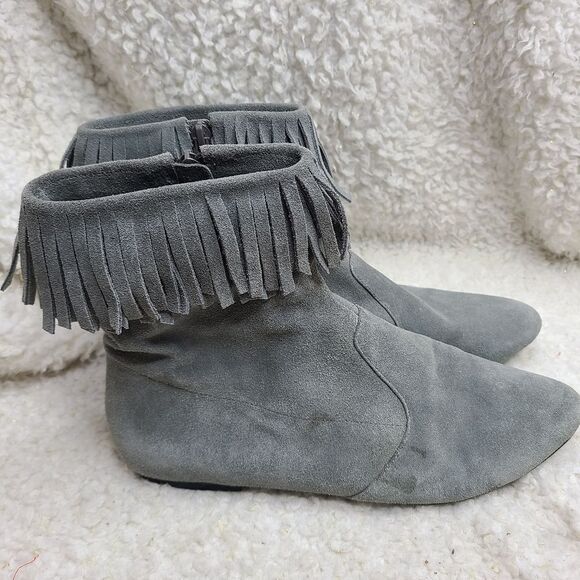 Sam Edelman Gray Suede Fringed Flat Ankle‎ Boots sz 9 - Picture 1 of 7